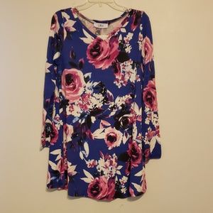 Flower print tunic top
